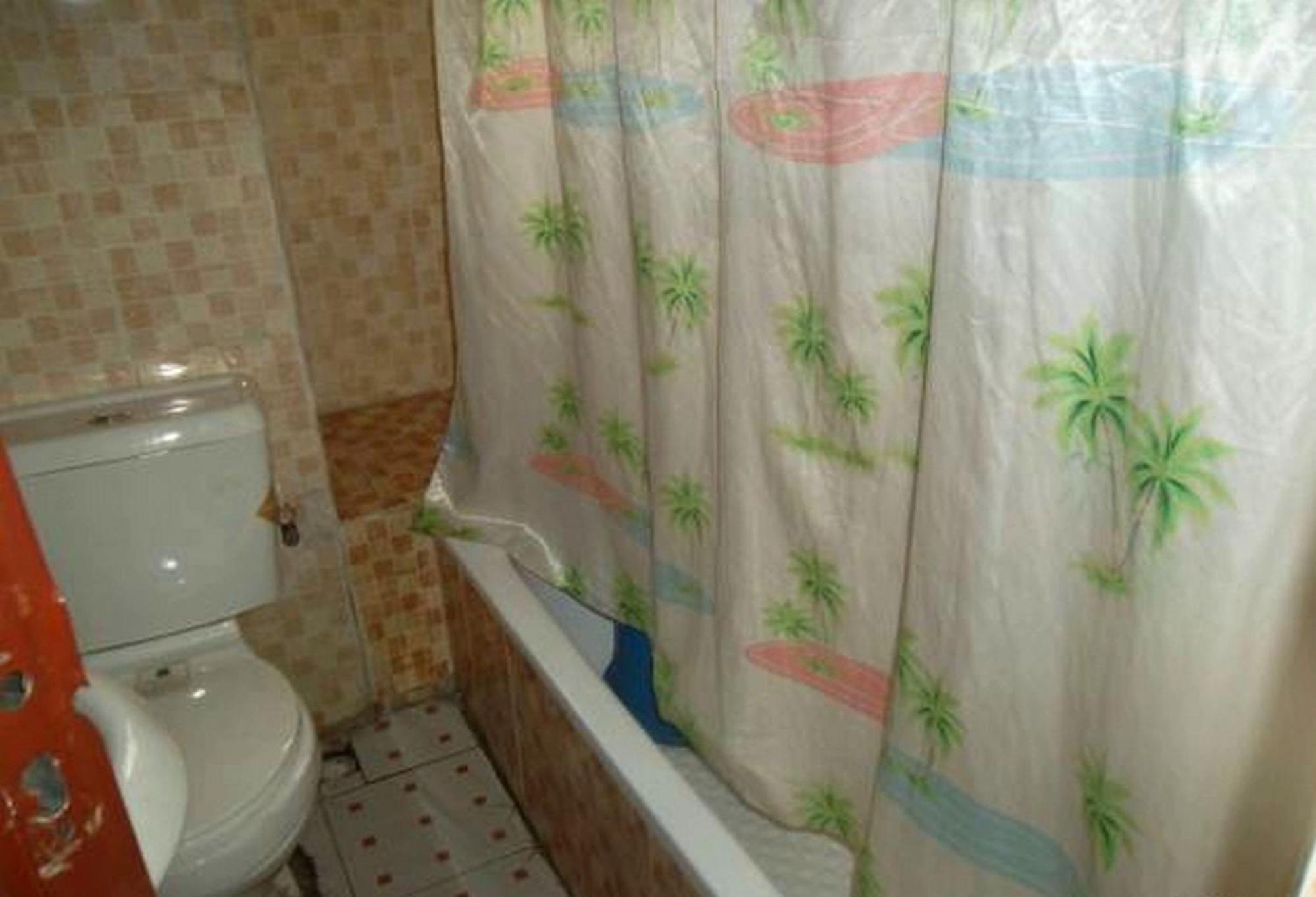 Room In Lodge - Clen-Phil Hotels And Suite Port Harcourt Bagian luar foto
